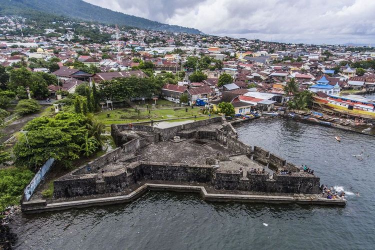 Benteng Kalamata di Ternate.