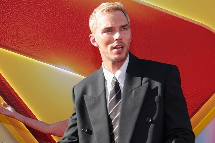 Nicholas Hoult saat menghadiri premiere Superman di TCL Chinese Theatre in Hollywood, California.
