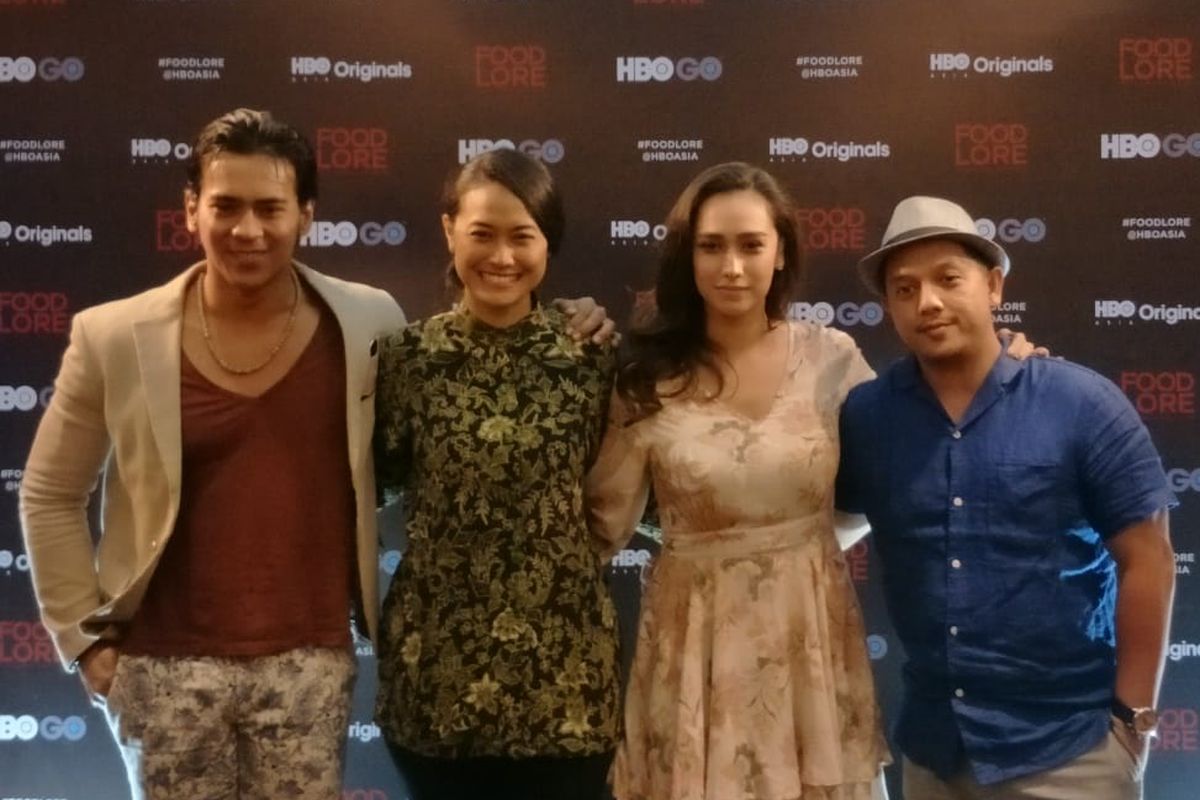 Dian Sidik, Putri Ayudya, Alexandra Gottardo dan Billy Christian dalam jumpa pers peluncuran Serial drama antologi HBO, Food Lore di Grand Hyatt, Thamrin, Jakarta Pusat, Kamis, (24/10/2019)