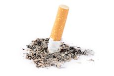 Benarkah Merokok Bisa Menghilangkan Stres?