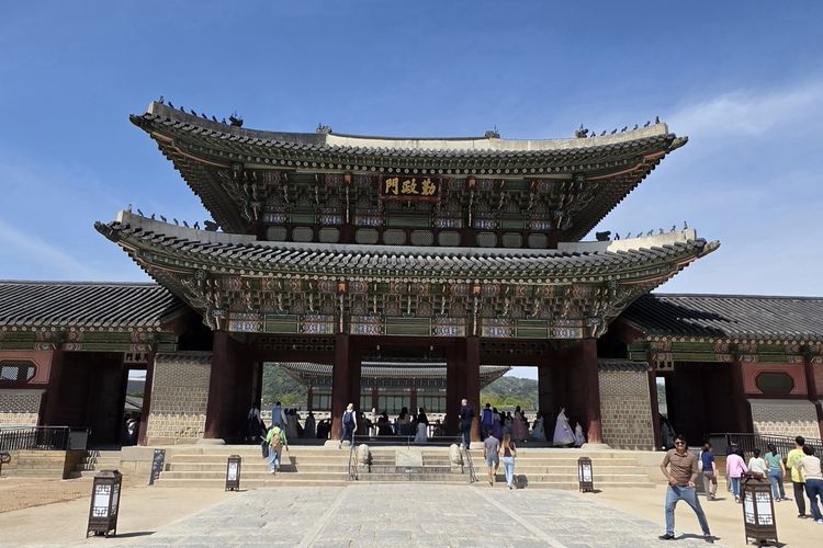 Korea Selatan Pertimbangkan Naikkan Tiket Masuk Istana, Pertama Kali Dalam 20 Tahun