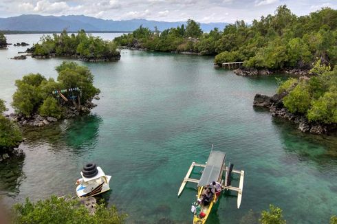 Pesona Tanjung Bongo di Halmahera Tak Kalah dengan Raja Ampat