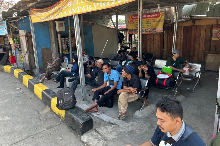 H-2 Lebaran, Terminal Lebak Bulus Sepi Pemudik