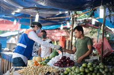 BRI Memberikan Satu Juta Masker Gratis Bagi Pedagang Pasar di Tengah Pandemi Corona