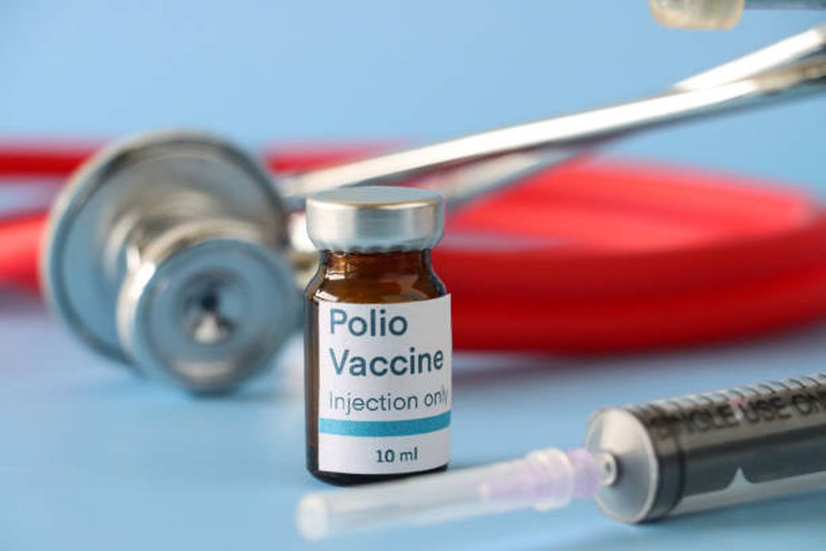 Apakah orang dewasa memerlukan vaksin polio?