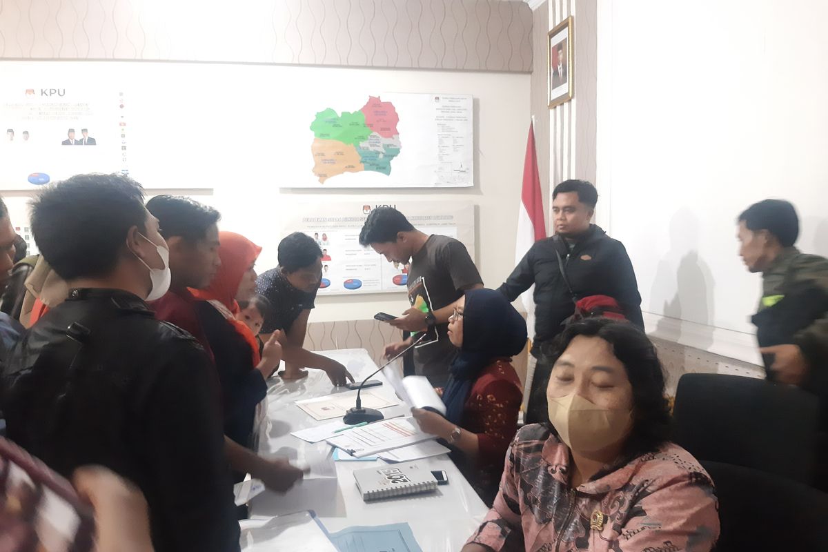 Ketua KPU Lumajang Yuyun Baharita