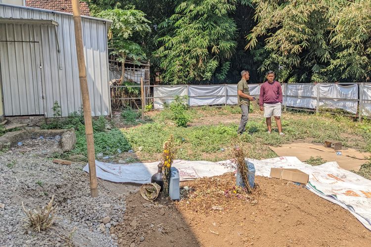 Polemik Makam di Dekat Rumah Warga Kudus dan Regulasi yang Masih Abu-abu 