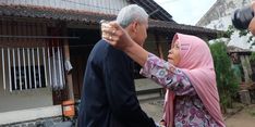 Akhirnya, Setelah 25 Tahun Ganjar Bertemu Mbah Siti