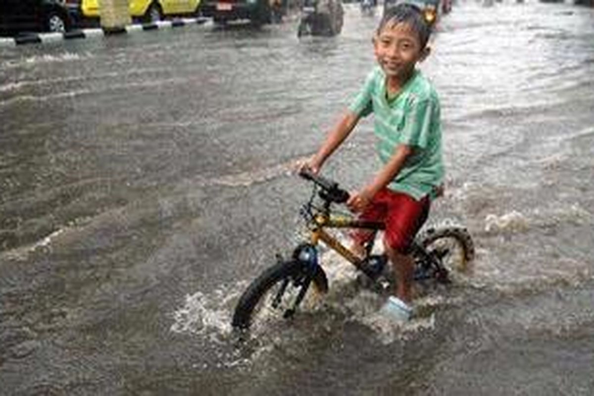 ILUSTRASI: Selain di Jakarta, modul kurikulum perubahan iklim juga akan diterapkan di empat provinsi lain, yaitu Jawa Barat, Jawa Timur, Sumatera Utara, dan Sulawesi Tenggara dan disesuaikan dengan kearifan lokal setiap daerah.