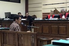 Mantan Ketua MK Bela Dahlan Iskan di Sidang Kasus Pelepasan Aset BUMD