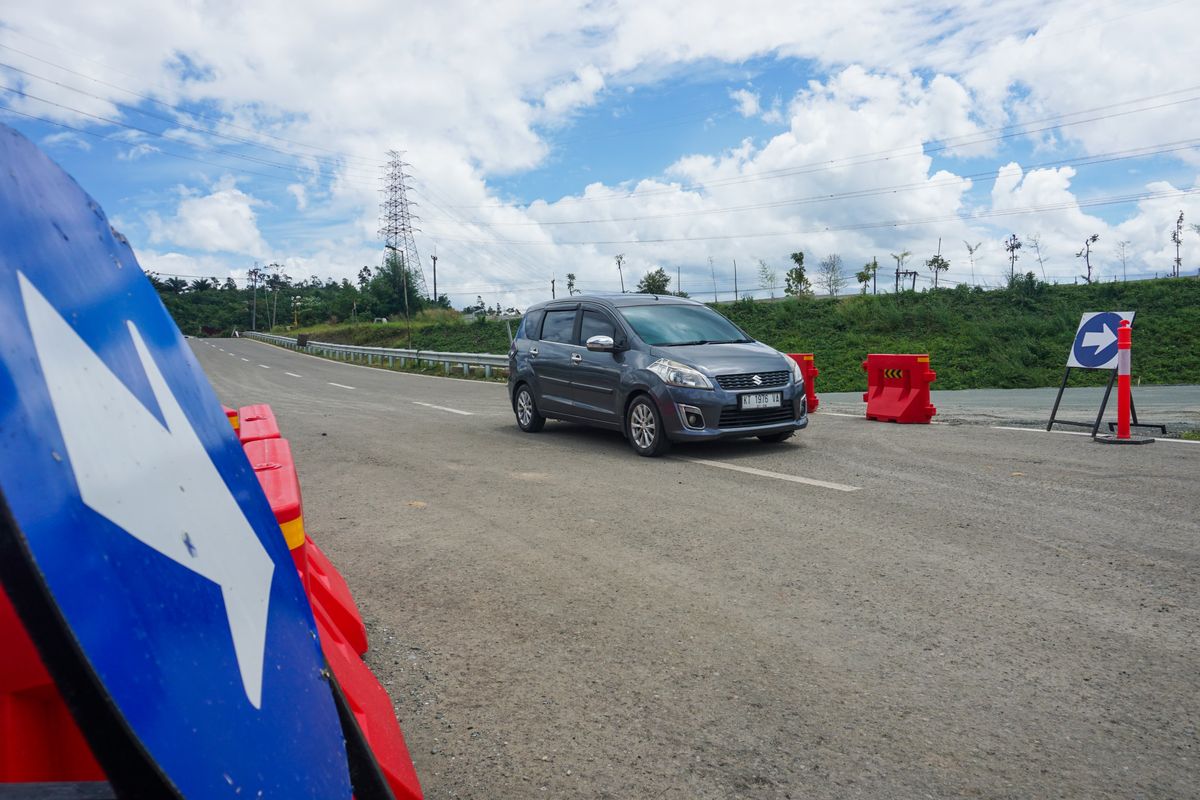 Jalan Tol IKN dibuka untuk umum, Senin (24/3/2025).