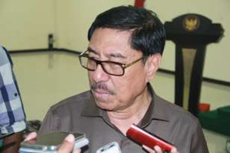 Ketua DPD Partai Golkar Maluku, Zeth Sahuburua