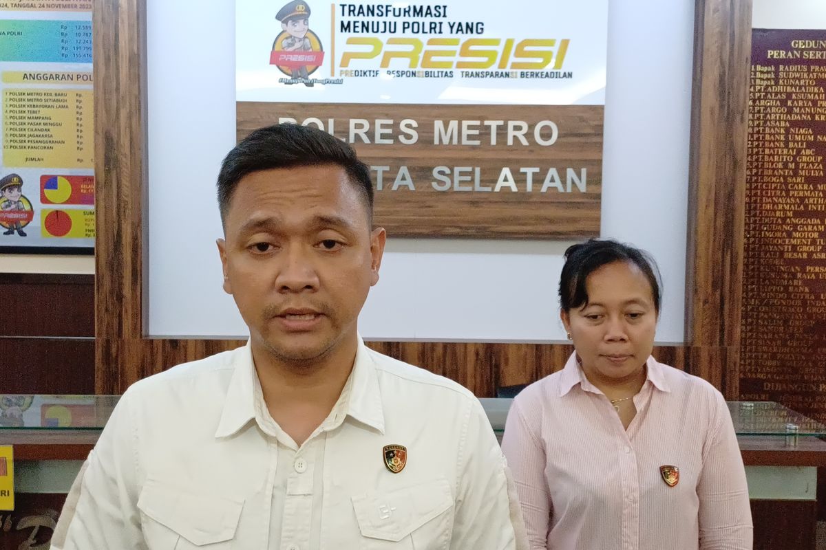Wakasat Reskrim Polres Metro Jakarta Selatan Kompol Henrikus Yossi saat ditemui wartawan di kantornya, Rabu (24/4/2024).
