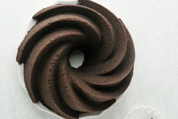 Ilustrasi bolu ketan hitam kukus, bisa dibuat tanpa santan, tanpa tepung terigu, dan cukup menggunakan 250 gram tepung ketan hitam.