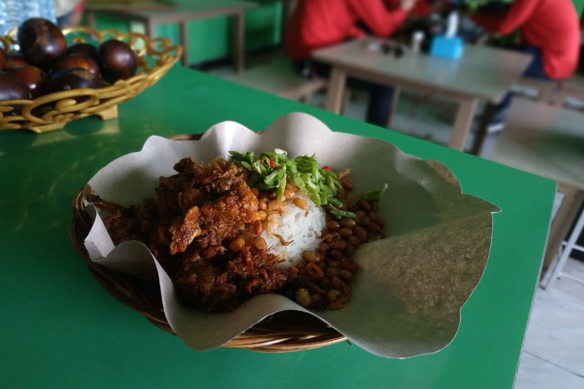 Nasi Balap Puyung Khas Lombok