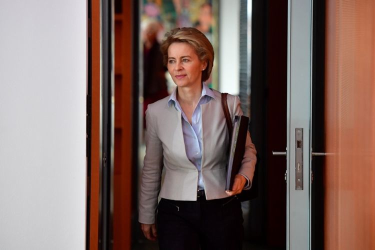 Menhan Jerman Ursula von der Leyen.