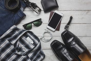 Warna Army Cocok dengan Warna Apa? Yuk Cek Ide untuk Outfit!