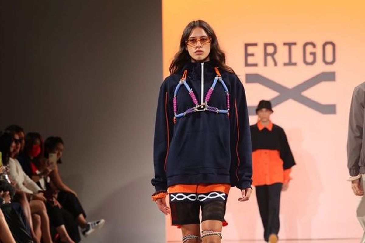 Koleksi Erigo X saat ditampilkan di New York Fashion Week Spring/Summer 2022, Rabu (08/09/2021).