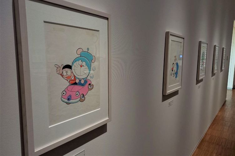 Karya asli ini diganti secara berkala, menyesuaikan musim. Museum Fujiko F. Fujio menyimpan 50.000 lembar karya asli Doraemon, Kamis (19/01/2023).