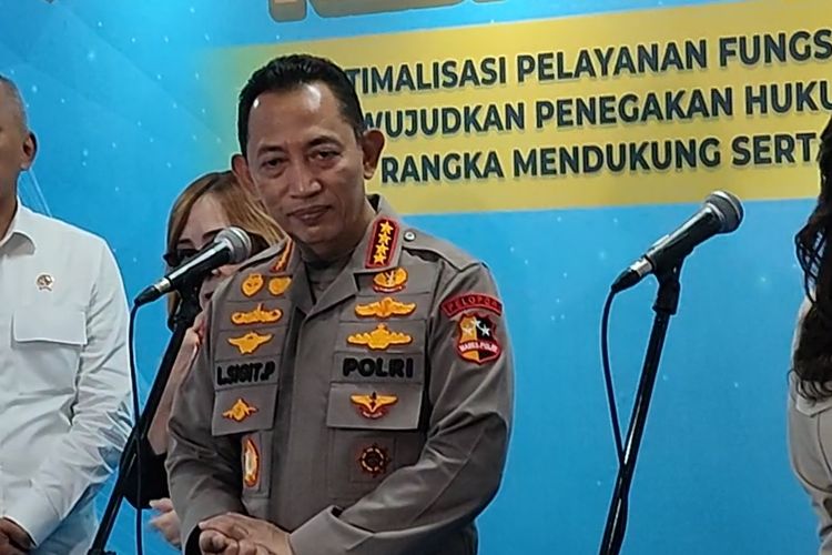 Di Depan Prabowo, Kapolri Pamer Berhasil Panen Jagung 3,9 Juta Ton Pada 2025