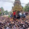 Berebut Tumpeng Durian di Pasuruan