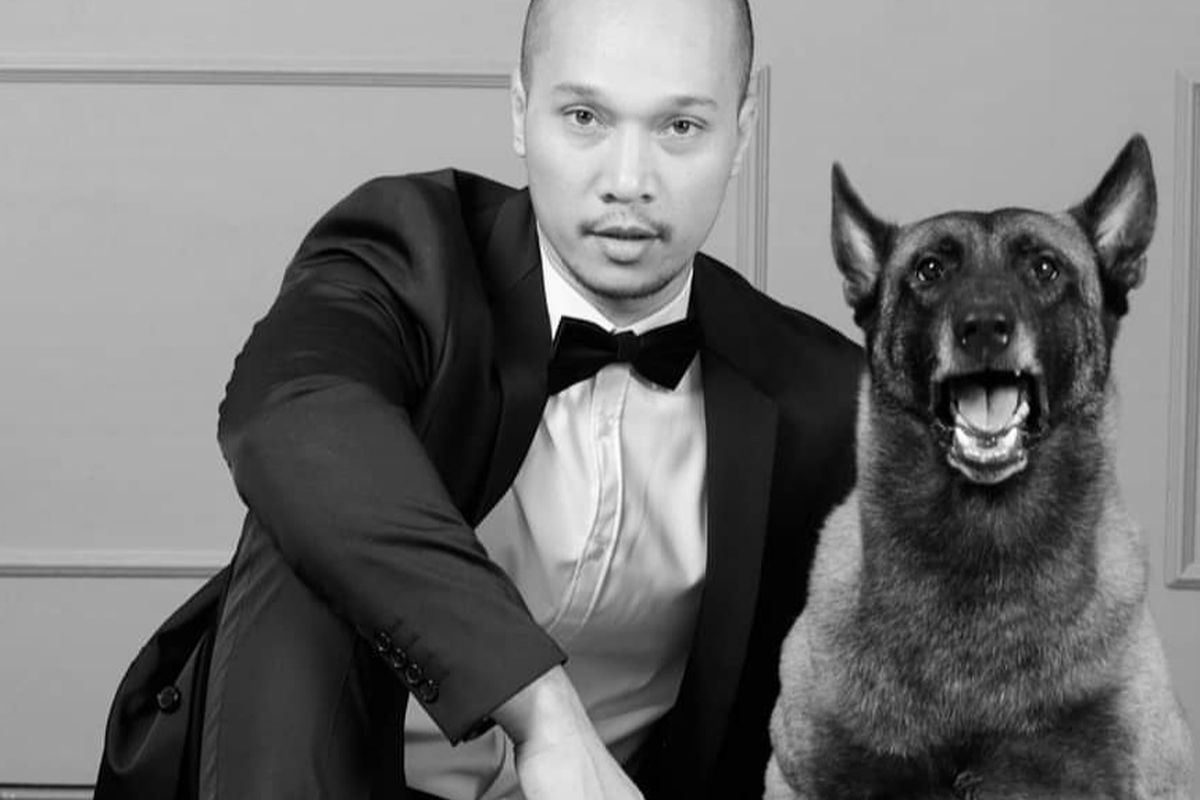 Presenter Bima Aryo bersama anjing belgian malinois bernama Paltakush atau Sparta.