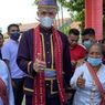 Kaki Ganjar Pranowo Dibasuh oleh Tetua Suku Tobelo, Apa Artinya?