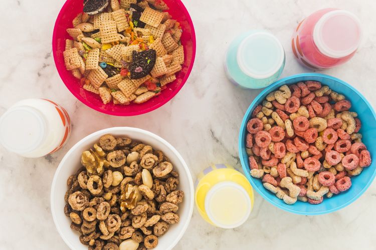 5 Bahan yang Harus Dihindari pada Camilan Manis Menurut Ahli Gizi