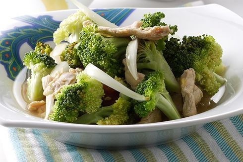 Resep Tumis Ayam Brokoli, Masak Lauk dan Sayur Bersamaan 
