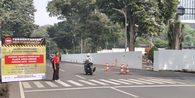 Spanduk Penutupan Jalan Diponegoro Tanpa Izin Gubernur, Dedi Mulyadi Pastikan Jalan Tetap Dibuka