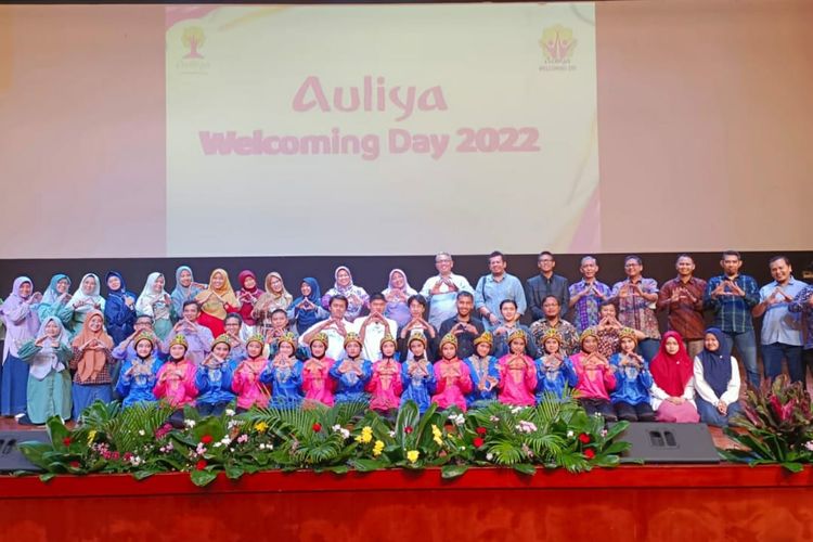 Sekolah Islam Terpadu (SIT) Auliya Bintaro, Tangerang Selatan, menggelar Auliya Welcoming Day di Gedung Teater Global Jaya, Bintaro Tangsel pada Sabtu, 16 Juli 2022.