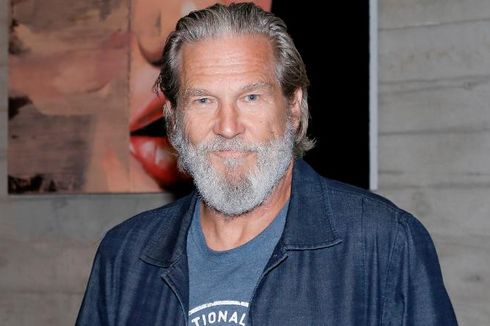 Jeff Bridges Cerita Hampir Meninggal karena Positif Covid-19 Saat Jalani Kemoterapi