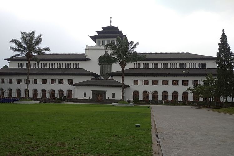 Bandung Terasa Panas dan Sumuk, Ini Penjelasan BMKG
