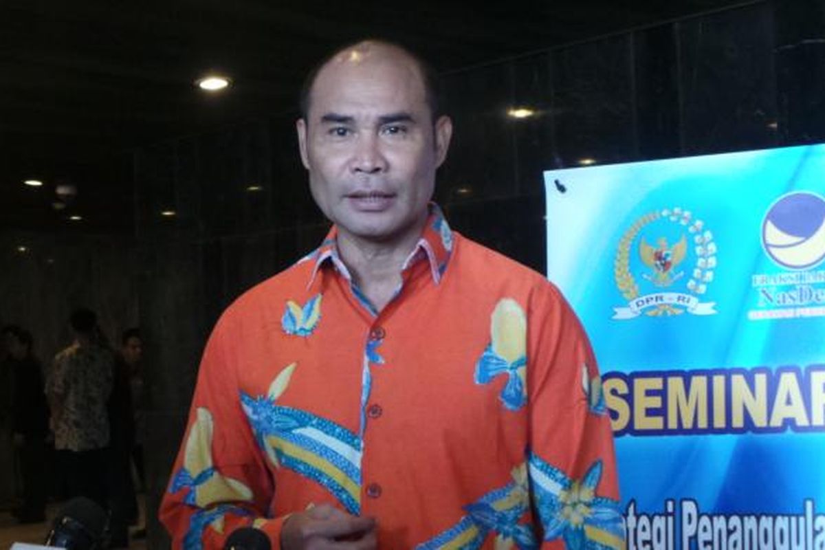 Victor Laiskodat saat masih menjabat sebagai Ketua Fraksi Partai Nasdem pada 2015. 