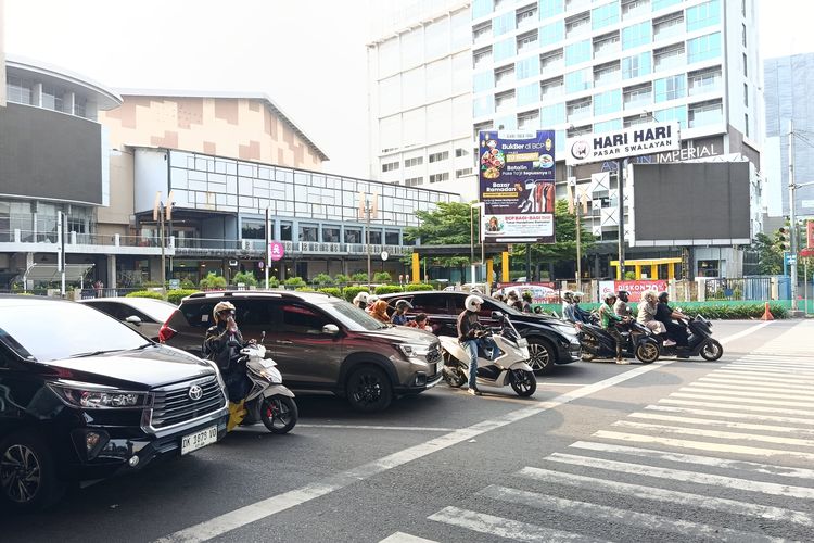 Catat! Puncak Arus Balik Kalimalang Bekasi Diprediksi Rabu Malam