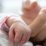 Warga Bojonegoro Temukan Bayi Masih Berlumuran Darah Menangis di Pekarangan Rumah