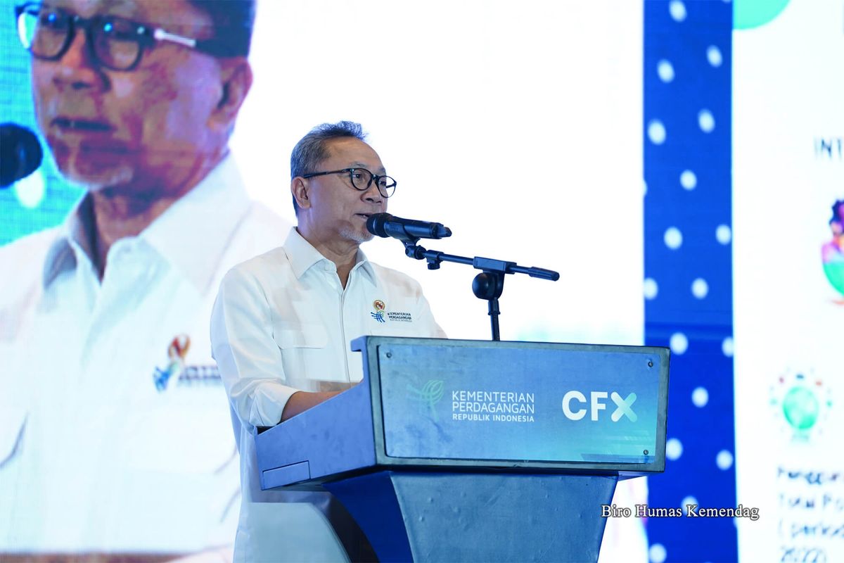 Menteri Perdagangan (Mendag) Zulkifli Hasan (Zulhas) meresmikan PT Bursa Komoditi Nusantara atau Commodity Future Exchange (CFX), sebagai bursa aset kripto Indonesia, Jakarta, Jumat (28/7/2023).

