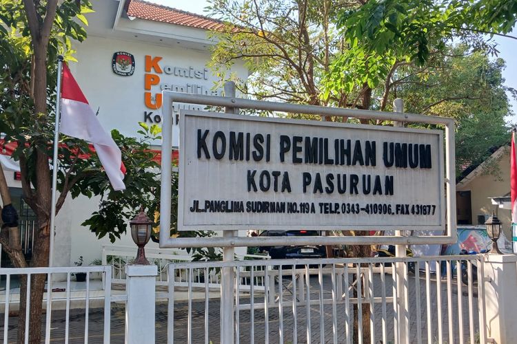 Kantor KPU Kota Pasuruan di Jalan Panglima Sudirman No. 119 A Kota Pasuruan 