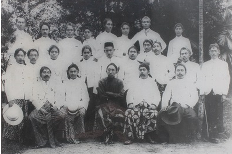 Para pendiri organisasi Budi Utomo.