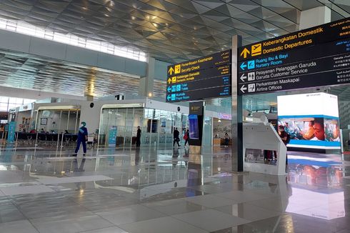 230 Penumpang di Bandara Soekarno-Hatta Pakai Layanan Hasil Tes PCR Keluar 3 Jam
