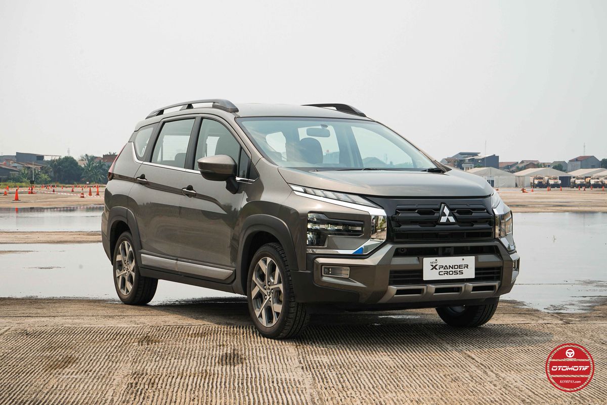 Mitsubishi New Xpander Cross