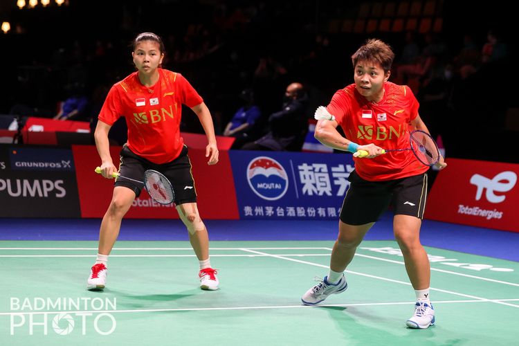 Ganda putra Indonesia Greysia Polii/Apriyani Rahayu saat berlaga pada Piala Uber 2020 di Ceres Arena, Aarhus, Denmark.