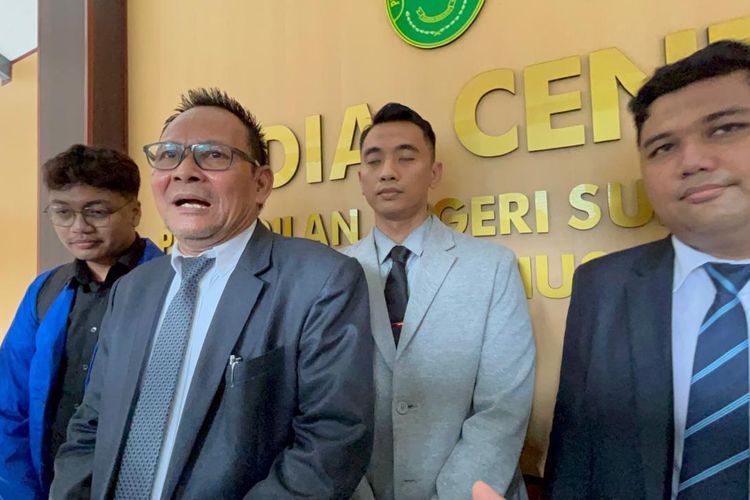 Kuasa Hukum Ungkap Respons Datar Jokowi, Sebut Gugatan Perdata di PN Solo Tampak Santun