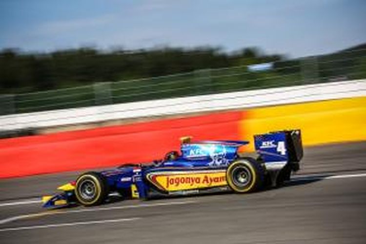 Di ajang kejuaraan GP2 Belgia, Sean mencetak finis di posisi 21. 