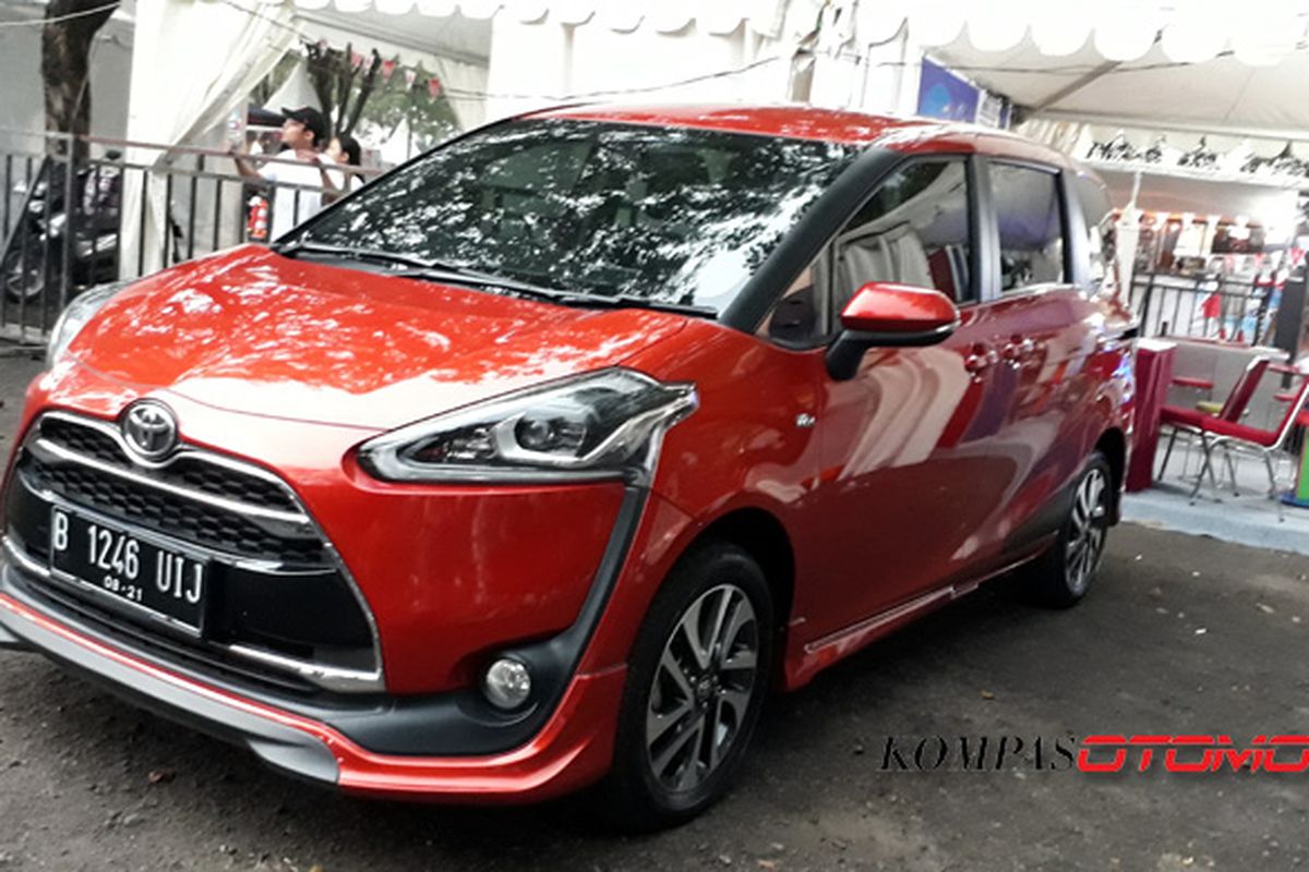 Toyota menawarkan program khusus untuk Parjo 2017.