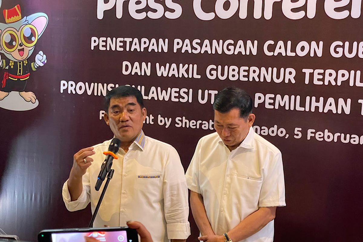 Gubernur Sulut terpilih Mayjen TNI (Purn) Yulius Selvanus bersama Wakil Gubernur terpilih Victor Mailangkay saat memberikan keterangan pers usai rapat pleno terbuka penetapan di Hotel Four Points by Sheraton Manado, Rabu (5/2/2025) pukul 17.39 WITA.