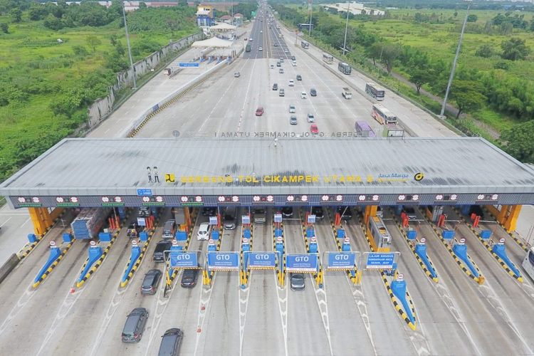 Gerbang Tol (GT) Cikampek Utama.