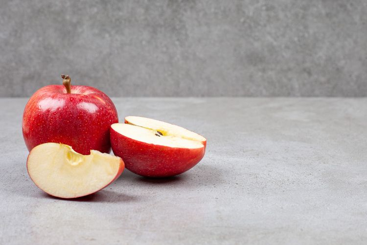 Apel, salah satu camilan sehat untuk penderita diabetes