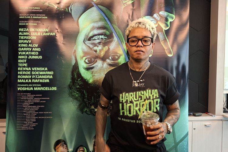 Momen Berat Reza Arap Pertama Kali Nonton Filmnya Saat 40 Hari Kepergian Lula Lahfah 