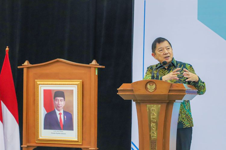 Menteri PPN/Kepala Bappenas Suharso Monoarfa menyampaikan sambutan dalam agenda Peluncuran Rencana Aksi Nasional Open Government Indonesia VII di Jakarta, Selasa (7/2/2023).